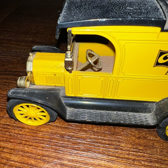 Otasco Replica 1918 Coin Bank Ford Model Truck Vintage Collectable - Picture 8 of 13